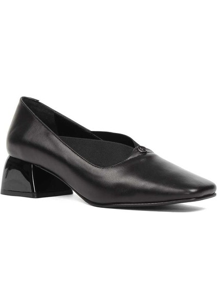 Kadın Siyah Tokalı Kalın Topuklu Deri Klasik Ayakkabı fırsatları