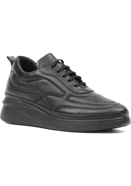 Kadın Siyah Dolgu Topuklu Deri Ayakkabı modelleri