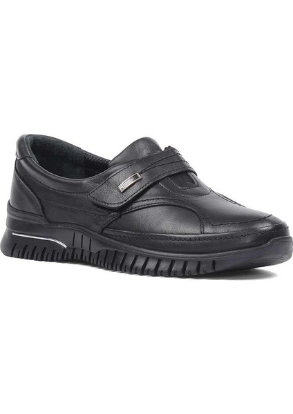Kadın Siyah Kalın Tabanlı Deri Ayakkabı modelleri