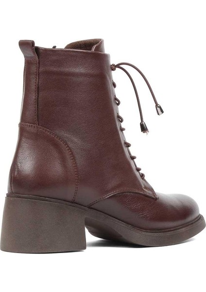 Kadın Kahverengi Bağcıklı Fermuarlı Deri Bot indirimleri