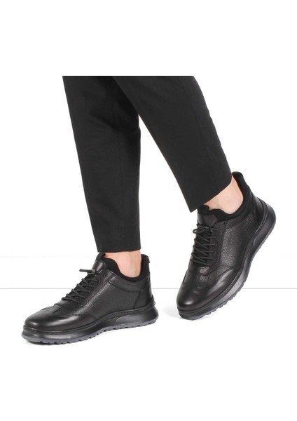Erkek Siyah Bağcıklı Deri Sneaker fiyatları