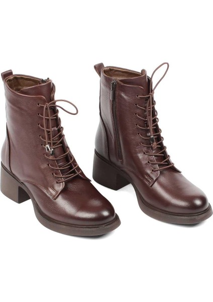 Kadın Kahverengi Bağcıklı Fermuarlı Deri Bot