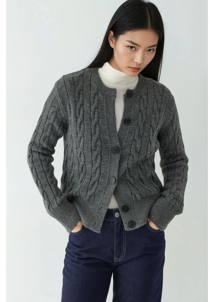 Kadın Saç Örgü Desenli Düğmeli Triko Hırka Grey