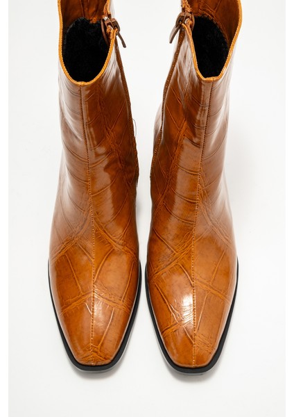 Chara Taba Baskı Kadın Kalın Topuklu Bot fiyatları