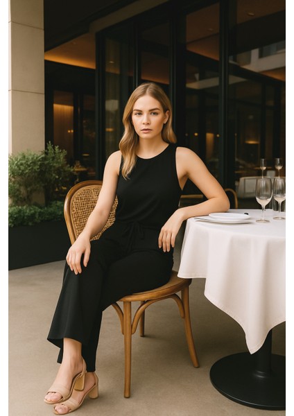 Krinkle Dokulu Pantolon-Siyah fırsatları