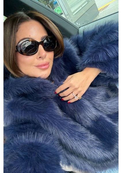 Kapüşonlu Kısa Kürk Ceket fiyatları