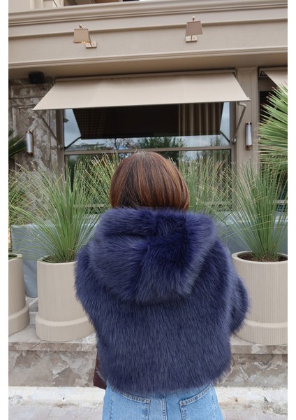 Kapüşonlu Kısa Kürk Ceket indirimleri