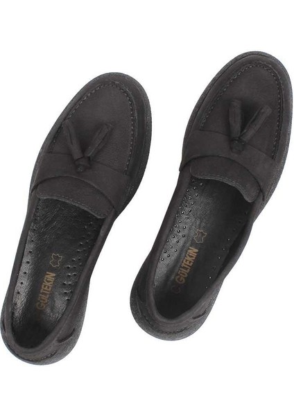 Kadın Siyah Püsküllü Nubuk Deri Ayakkabı