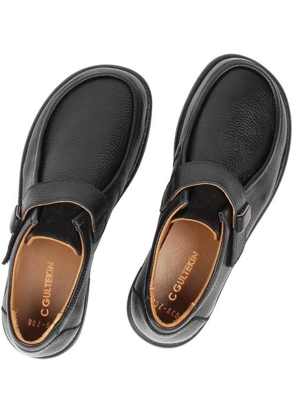 Kadın Siyah Tokalı Deri Ayakkabı