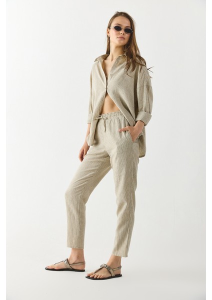 Alian Beli Lastikli Ince Çizgili Keten Pantolon-Lacivert Çizgili fırsatları