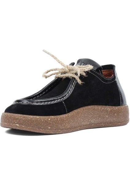 Kadın Siyah Bağcıklı Kalın Tabanlı Süet Deri Ayakkabı fırsatları