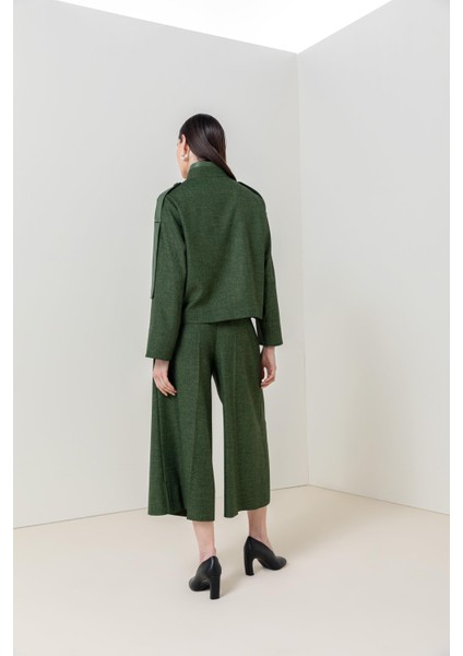 Bel Detaylı Kısa Paça Pantolon 26W20820 fiyatları