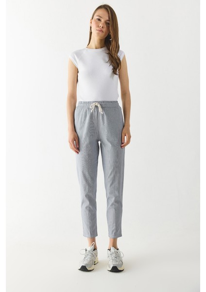 Alian Beli Lastikli Çizgili Gabardin Pantolon-Lacivert Çizgili modelleri