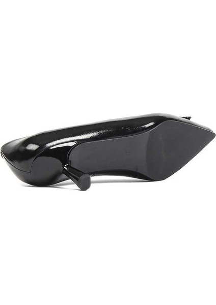 Kadın Siyah Ince Topuklu Rugan Deri Klasik Ayakkabı indirimleri