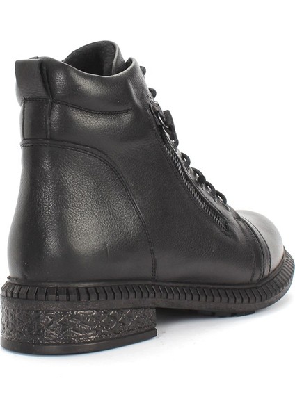 Kadın Siyah Fermuarlı Kalın Tabanlı Deri Bot indirimleri