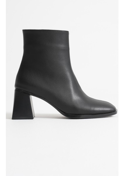 Ornela Kadın Siyah Topuklu Bot