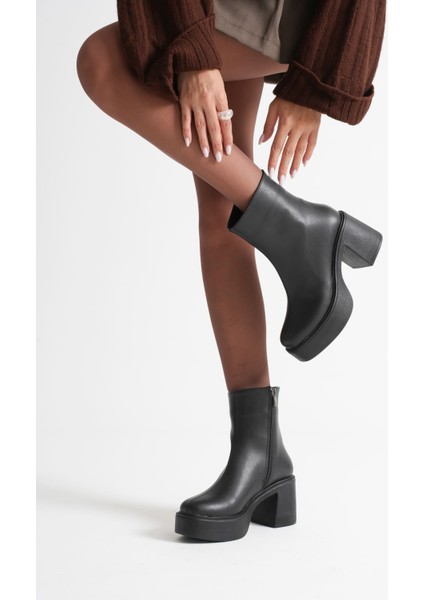 Keti Kadın Siyah Topuklu Bot fırsatları