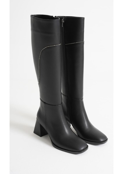 Elora Kadın Siyah Topuklu Kışlık Çizme modelleri