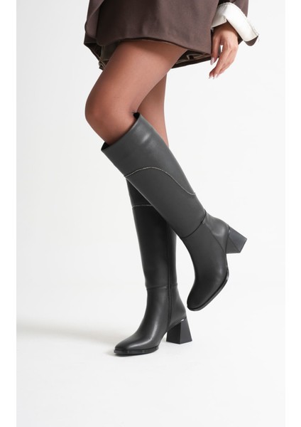 Elora Kadın Siyah Topuklu Kışlık Çizme fırsatları