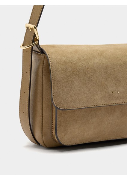 Deri Içerikli Çapraz Çanta modelleri