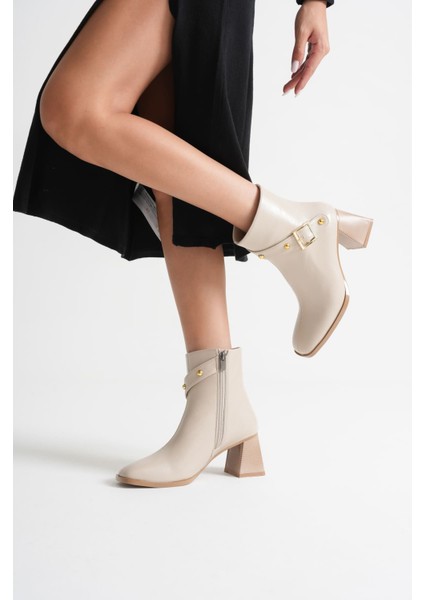 Vera Kadın Bej Topuklu Bot fırsatları