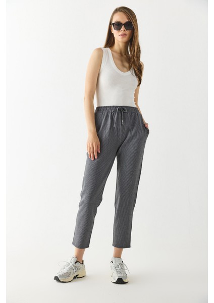 Alian Beli Lastikli Kalın Çizgili Gofre Pantolon-Gri Çizgili modelleri