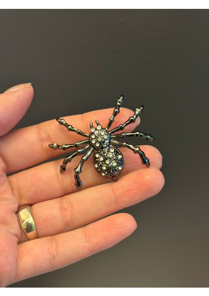 Zirkon Taş Işleme Örümcek Broş Yaka Iğnesi 5x4 cm modelleri