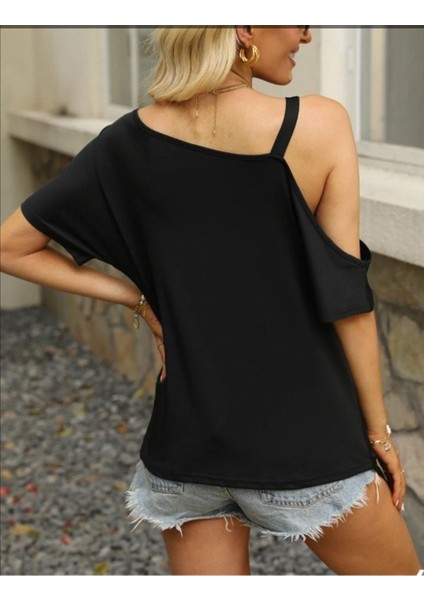 Kadın Tek Omuzu Açık Toka Detaylı Viskon Bluz fiyatları
