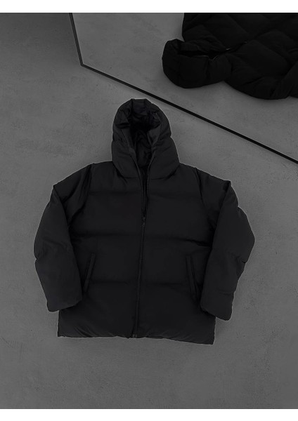 Şişme Mont Kapüşonlu ve Cepli Kaliteli fırsatları