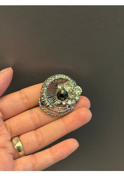 Zirkon Taş Işleme Broş Yaka Iğnesi Giyim Aksesuarı 4x3 cm fiyatları