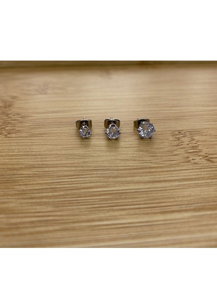 Çelik Gümüş Renk Zirkon Taşlı Kombin Top Küpe modelleri