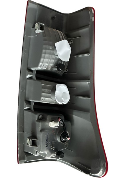 Isuzu Dmax Sağ Arka Ledli Stop Lambası 2012 Sonrası fiyatları