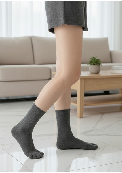 Lal'den Parmaklı Çorap Kadın Erkek fiyatları