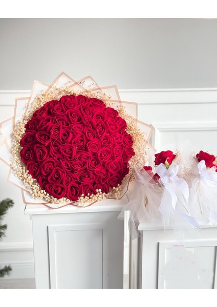 41 Gül Kırmızı Premium Isteme Cicegi Gelin Buketi Söz Çiçeği fiyatları