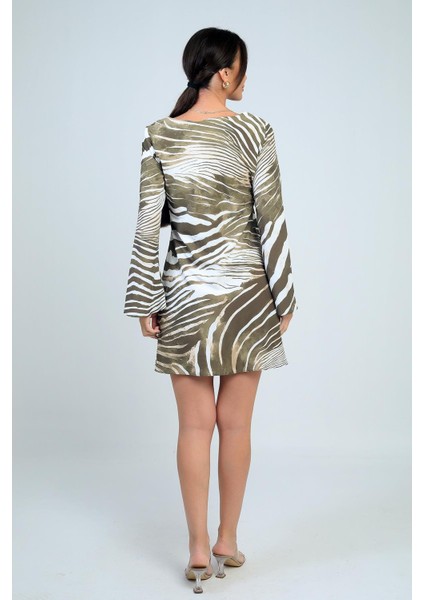 Kadın Yuvarlak Yaka Zebra Desenli Ispanyol Kol Astarlı Kısa Elbise fırsatları
