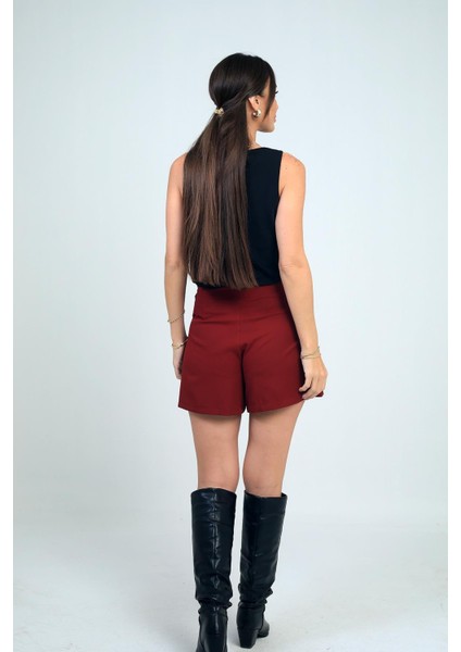 Kadın Zincir Detaylı Krep Şort Etek indirimleri