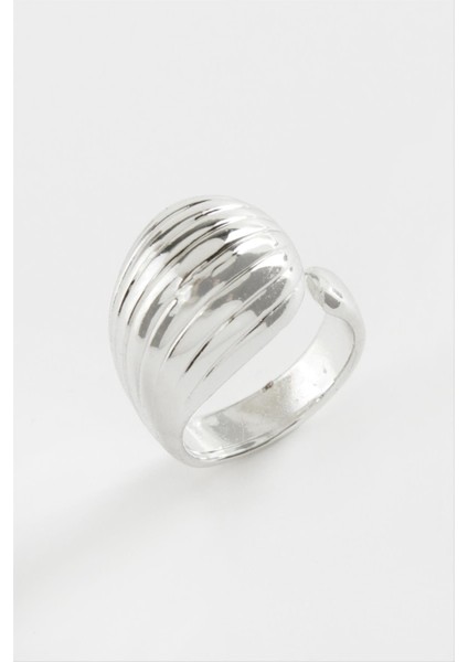 Çizgili Su Damlası Metal Yüzük