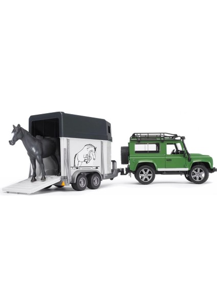 Bruder Land Rover Arazi Aracı ve At Nakil Aracı BR02592 fiyatları