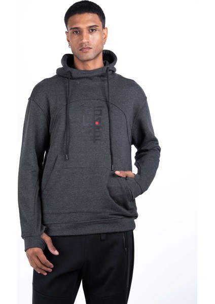 Erkek Regular Fit Kesim Detaylı Kapüşonlu Siyah Sweatshirt