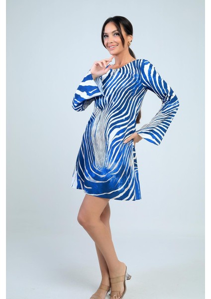 Kadın Yuvarlak Yaka Zebra Desenli Ispanyol Kol Astarlı Kısa Elbise