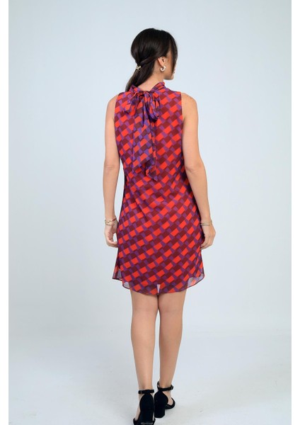 Kadın Degaje Yaka Astarlı Desenli Kısa Şifon Elbise fırsatları