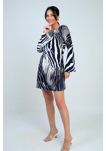Kadın Yuvarlak Yaka Zebra Desenli Ispanyol Kol Astarlı Kısa Elbise modelleri