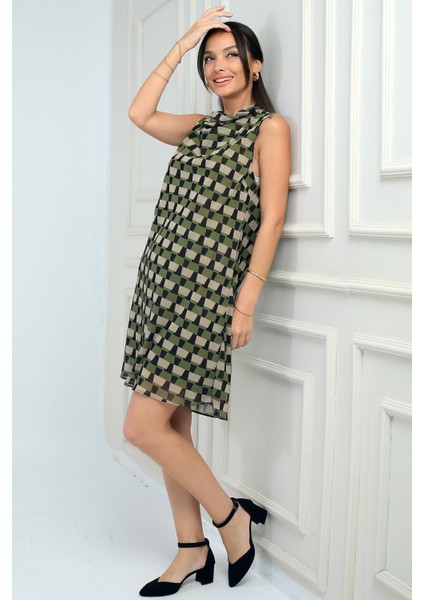 Kadın Degaje Yaka Astarlı Desenli Kısa Şifon Elbise fiyatları