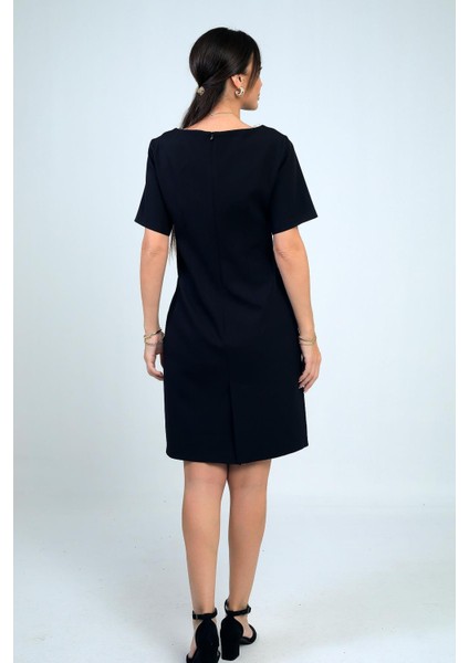 Kadın Kendinden Telalı Biyeli Önü Fermuar Detaylı Kısa Elbise fırsatları