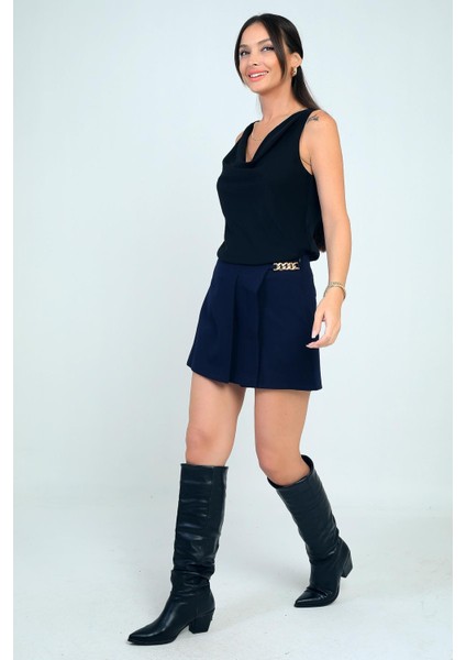 Kadın Zincir Detaylı Krep Şort Etek modelleri