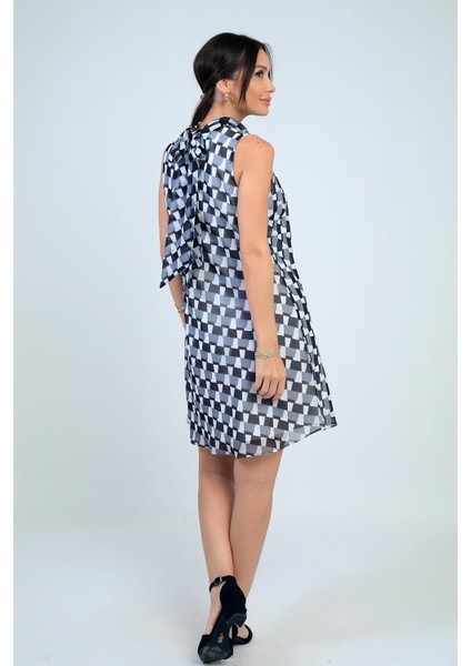 Kadın Degaje Yaka Astarlı Desenli Kısa Şifon Elbise fırsatları