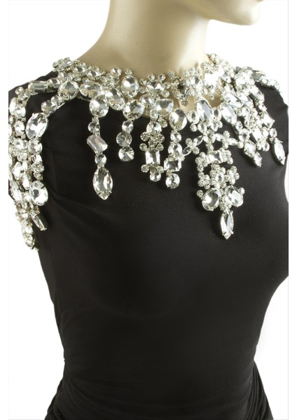 Çiçek Taşlı Omuz Kolyesi