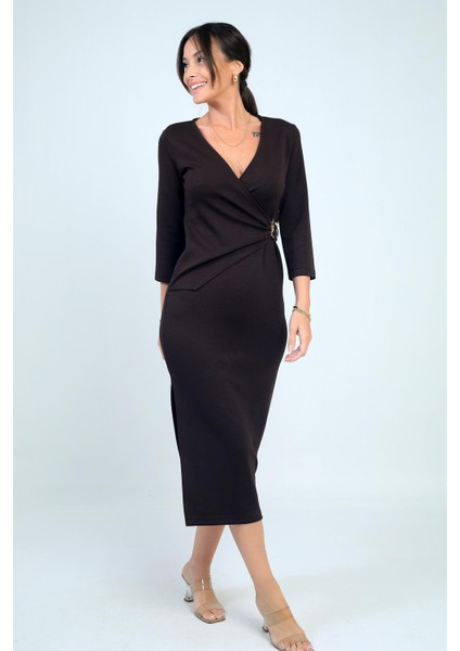 Kadın Kruvaze Yaka Toka Detaylı Yırtmaçlı Midi Elbise modelleri