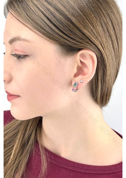 Küpe, Zirkon Taşlı, Kararmayan Çelik, Kalp Detaylı, Gümüş Renk, Model647 indirimleri