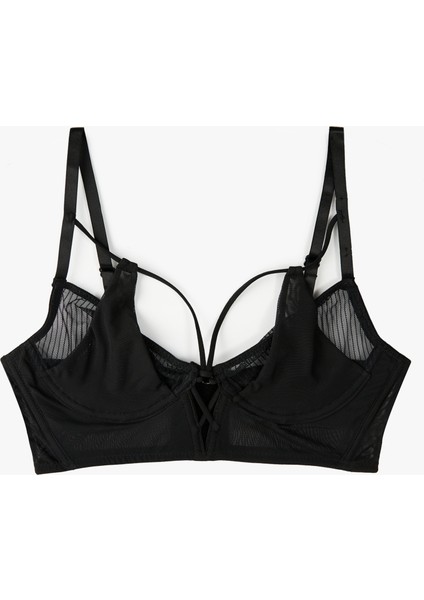Rahat Kalıp Tül Detaylı Dolgusuz Balenli Sütyen